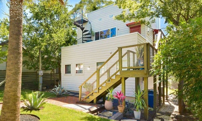 Blackshear-Prospect Hill Casa | Eastside Downtown Skyline Stunner