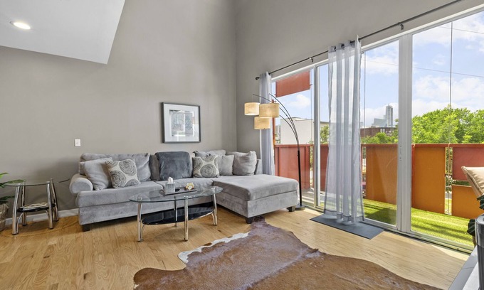 Central East Austin Apartamento | Eastside Heights: Loft in the Vibrant East Austin