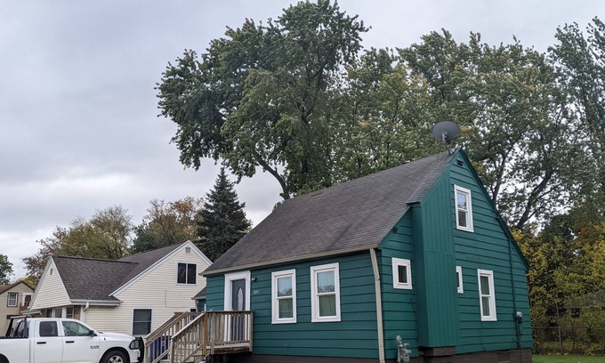 Green Bay Casa | Easy access through west side of GB-off hwy 41 & 29