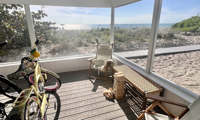 Englewood Cabaña | New Listing- Entire Cottage on the BEACH- Luxury Updates