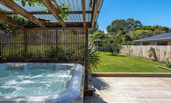 Surfdale Casa | Easy Breezy Surfdale Beach