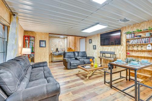 Texarkana Apartamento | Easy I-30 Access Cozy Texarkana Apt with Essentials