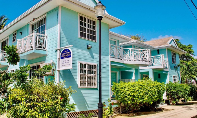 Placentia Apartamento | Easy Living Apartments