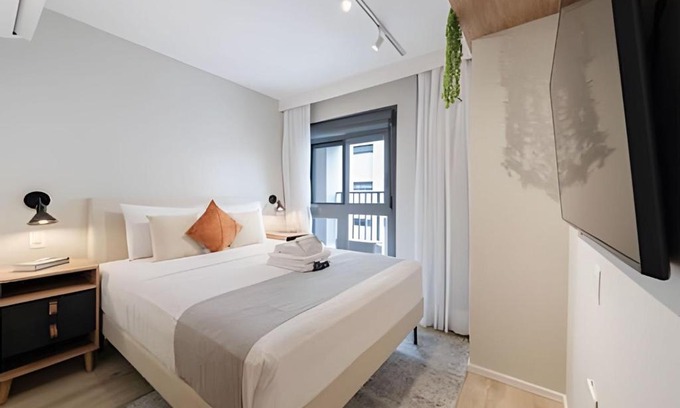 Perdizes Apartamento | Easy Star - Belo apartamento no coração de Perdizes - SQ06I