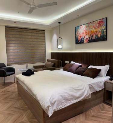 Jaypee Greens Apartamento | Easy Stayz - Comfy stays in Greater Noida near Expo Mart