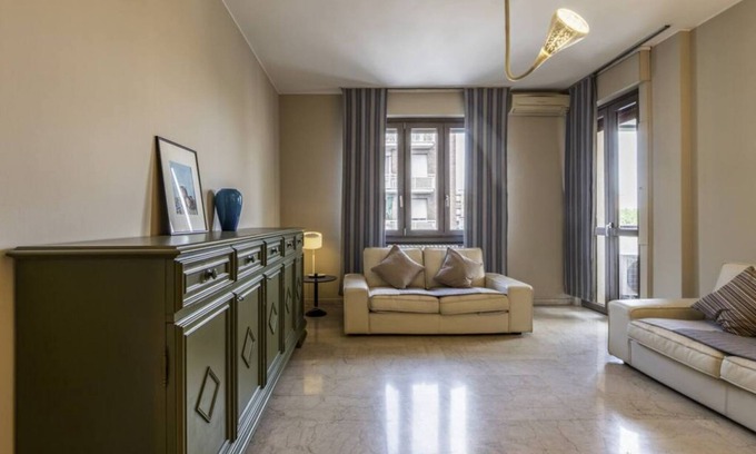 Prato Centenaro Apartamento | Easylife - Elegant apartment in Viale Giovanni Suzzani, 58