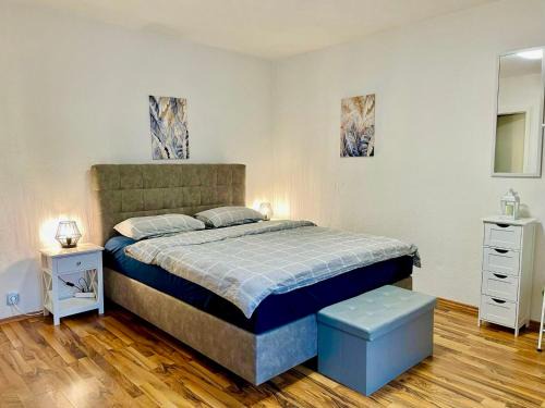 Bad Oeynhausen Apartamento | EasyStay#1 Cozy Studio in Kliniknähe, mit Netflix,Küche & Bad