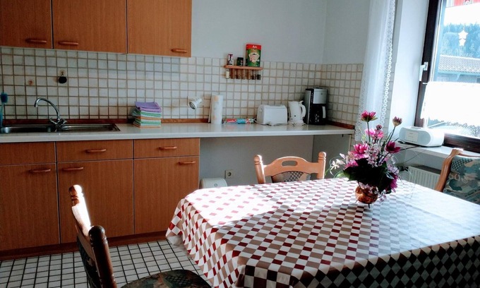 Traitsching Apartamento | Ebenerdige Ferienwohnung mit Terrasse für bis zu 4 Personen
