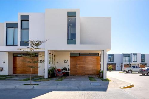 Puerto Vallarta Casa | Ebano Residential