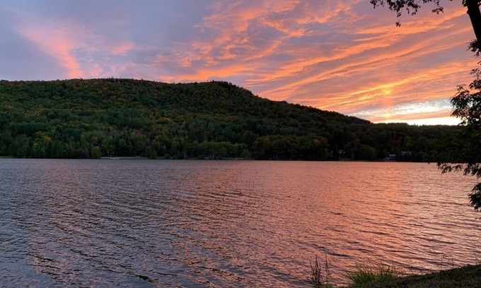 Presque Isle Casa | Echo Lake Paradise-Enjoy the views in any season!