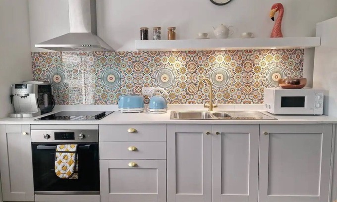 Montpellier Casa | Eclectic 1BD in the Heart of Cheltenham