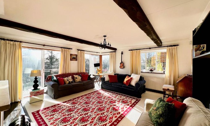 Chilworth Casa | Eclectic Hilltop House - Panoramic Views of the South Downs