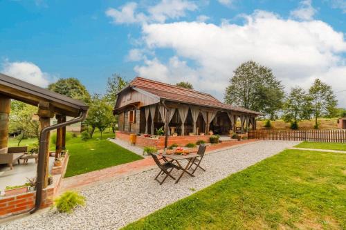Sveti Juraj na Bregu Casa | Eco House Lina With Hot Tub and Sauna - Happy Rentals