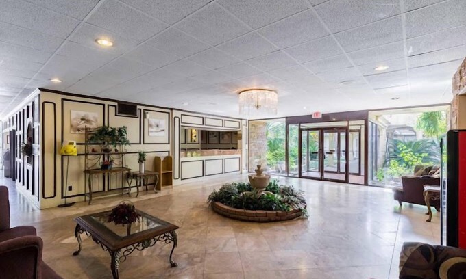Baytown Hotel | Eco-Inn Suites Baytown