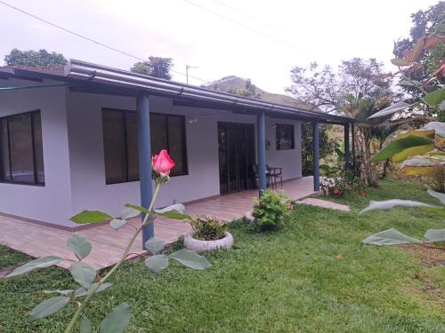 Vergara Casa | Eco Retiro La Paz