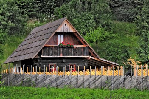 Prevalje Casa | Eco tourist farm Mikl