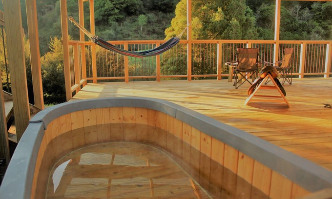 Porirua Cabaña | Cabaña Retro EcoFarmstay