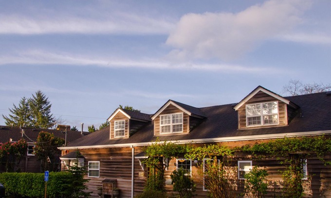 Cannon Beach Cabina | Ecola Creek Lodge