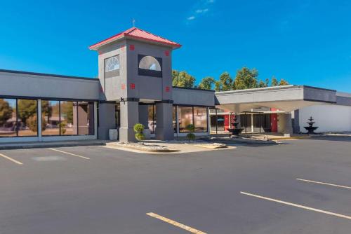 Cave City Cabina | Econo Lodge Cave City