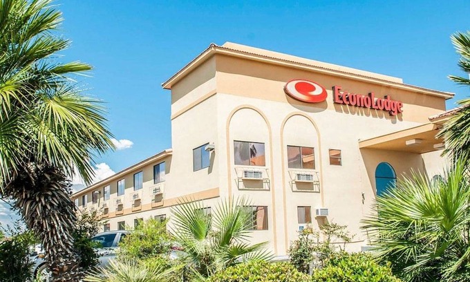 Mesilla Park Hotel | Econo Lodge Las Cruces University Area