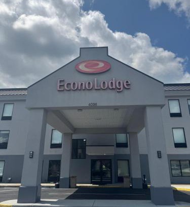 Hopewell Cabina | Econo Lodge Near Fort Gregg-Adams I-295