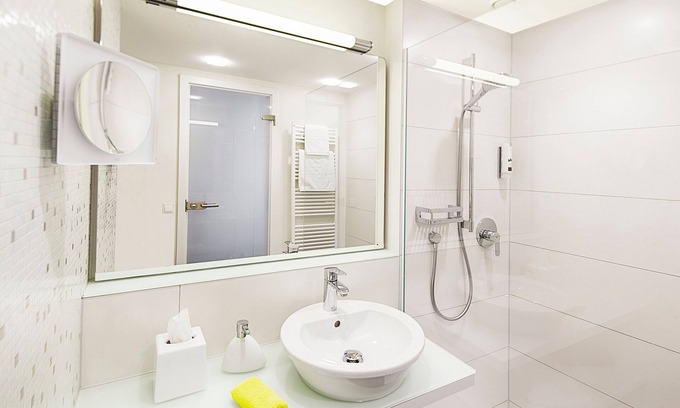 Emmendingen Casa | Habitación Individual Económica - TAOme - Feng Shui Stadhotel Breisgau