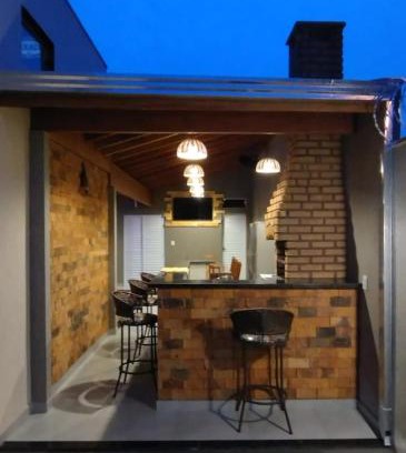 Olimpia Casa | Edícula Avenida