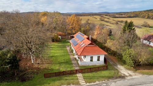 Becskehaza Apartamento | Edelin Country House