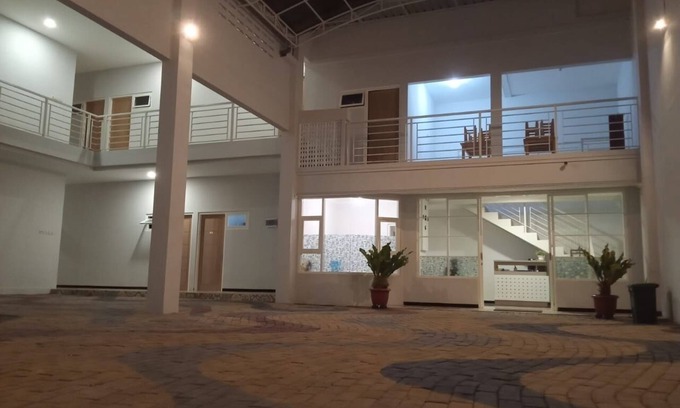 Blimbing Casa | Edelweiss Homestay
