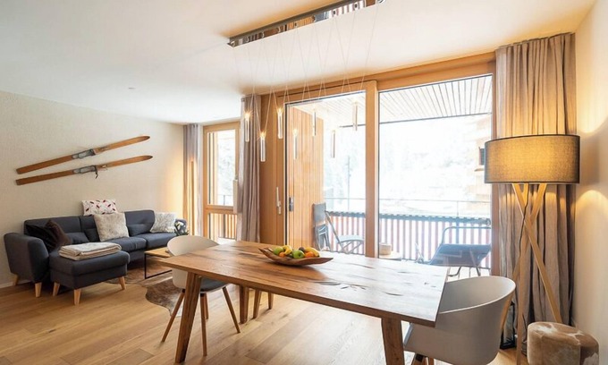 Flims Apartamento | Edelweiss vacation apartment Casa Vallada: Modern 3.5-room apartment, 57 m².