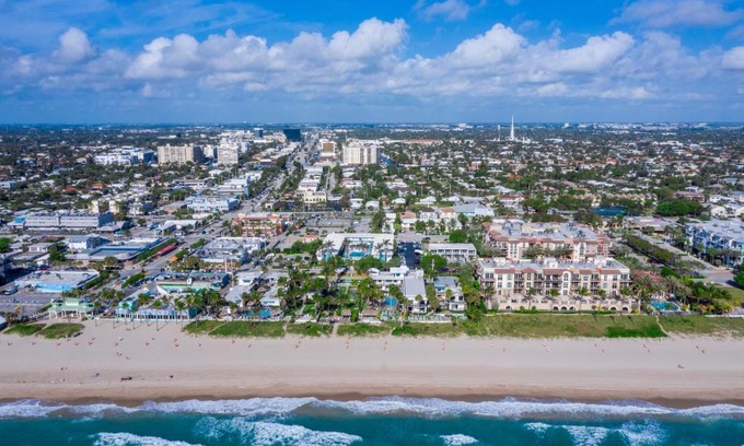Lauderdale-by-the-Sea Apartamento | Edens Reef, Three configurations to choose from, Lauderdale by the Sea, FL