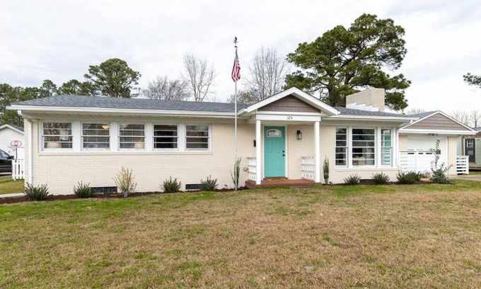 Edenton Casa | Edenton 3 BR/2 Bath king, Fire Pit