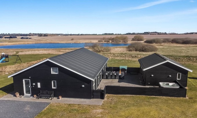 Grønhøj Casa | "Edgar" - 1.5km from the sea by Interhome