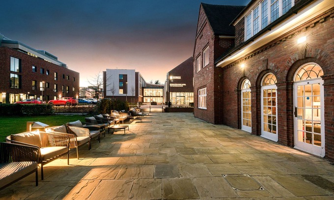 Birmingham Hotel | Edgbaston Park Hotel Birmingham