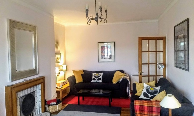 Comely Bank Apartamento | Edinburgh Art Deco apartamento centro de la ciudad. Muy bien presentado hogar fuera de casa
