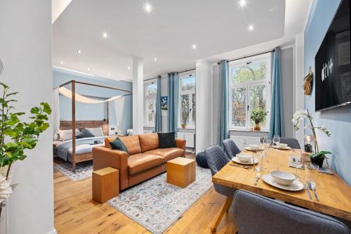 Zwickau Apartamento | EDLER WOHNRAUM Luxuriöses Stadtstudio mit Balkon, Kaffeevollautomat & Klima