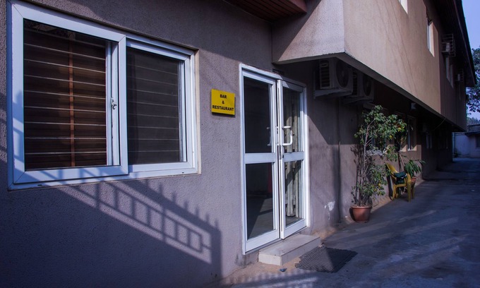 Oshodi-Isolo Hotel | EED Pension Boutique Hotel