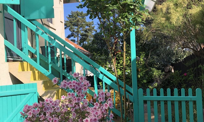 Lacanau-Ocean Apartamento | Eglantine Apartment in beautiful, fully renovated Canaulaise villa
