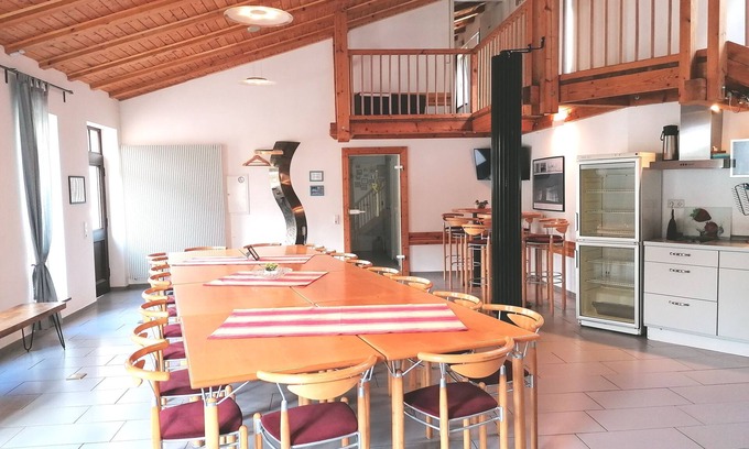 Zweifelscheid Casa | Casa de vacaciones Eifel para 30 invitados - para celebraciones familiares o familiares