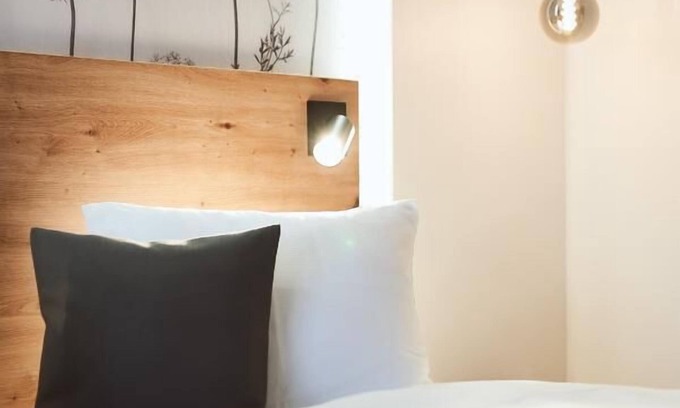 Riedenburg Apartamento | Una aplicación dormitorio. con sep. Cocina y balcón.