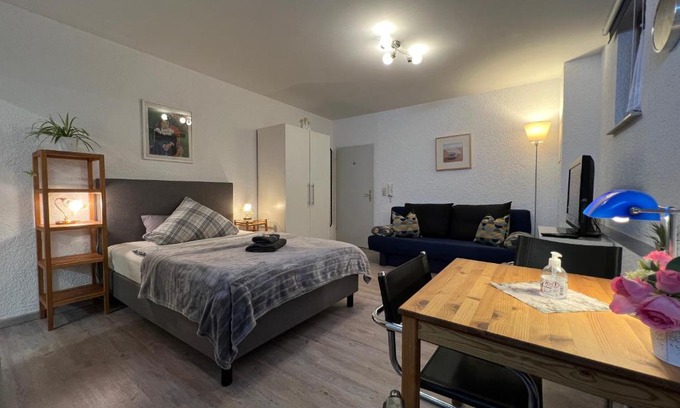 Alt-Knielingen Apartamento | Einzigartiges Apartment in toller Altstadt by Rabe - Smart-TV, Netflix, Innenhof