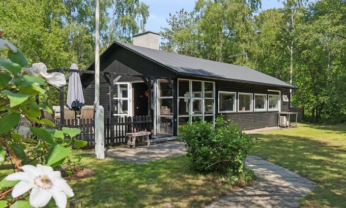 Pedersker Casa | "Eirik" - 700m from the sea by Interhome