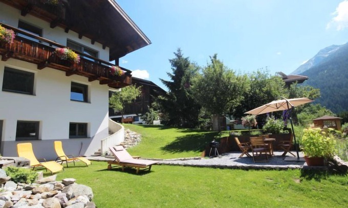 Pettneu am Arlberg Apartamento | Eisenspitze by Interhome