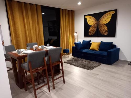 Querétaro Apartamento | Ejecutivo y ubicado pool gym security