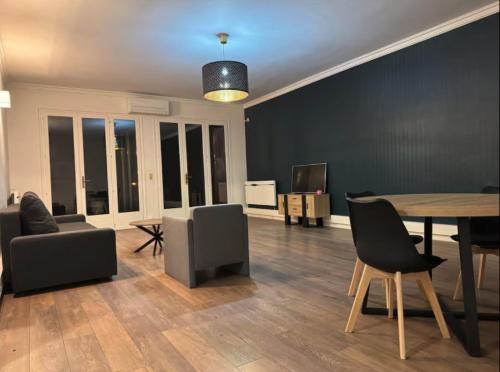 Champeval Apartamento | Elégant appartement calme et proche de Paris- Henri Mondor