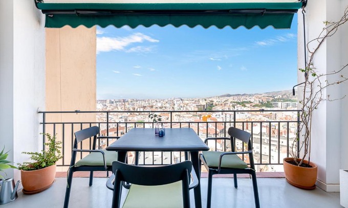 El Ejido Apartamento | El balcón de los pintores