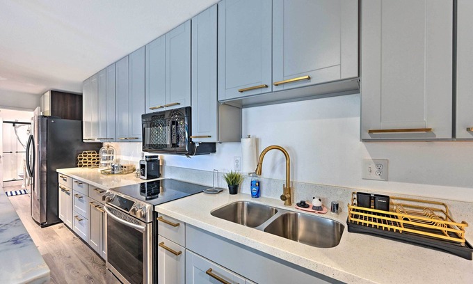 Bostonia Condominio | El Cajon Condo: 18 Mi to Downtown San Diego!