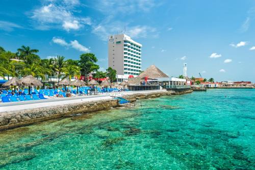 Cozumel Complejo | El Cid La Ceiba Beach