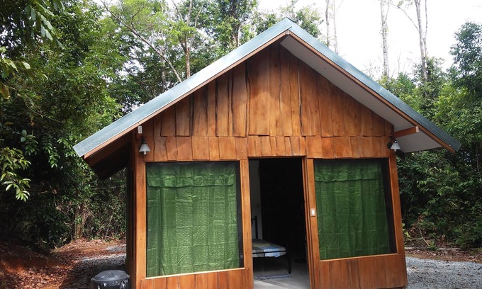 Platanillo Casa | Cabaña El Tucan con vista a la montaña