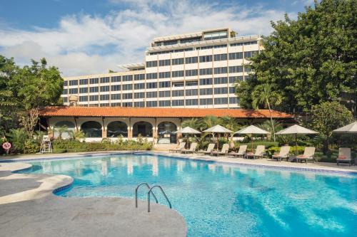 Bella Vista Hotel | El Embajador, a Royal Hideaway Hotel